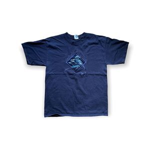 SeaWorld San Antonio embroidered t-shirt